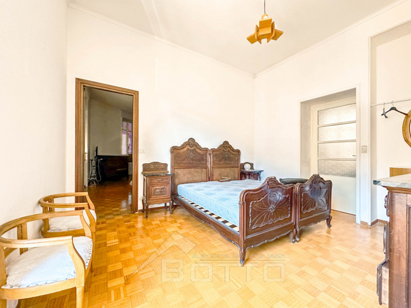 Immagine 17 di Appartamento in vendita  in Via Roma 5 a Varallo