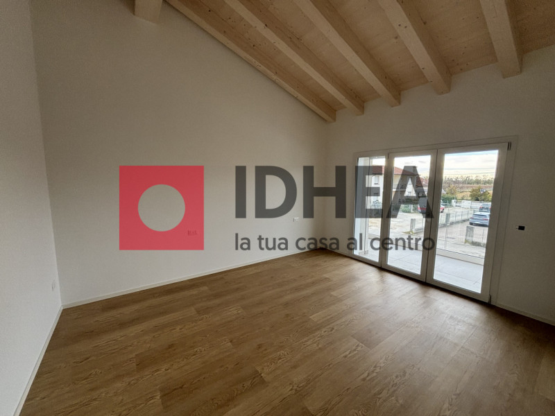 Immagine 3 di Villetta a schiera in vendita  a Giavera Del Montello