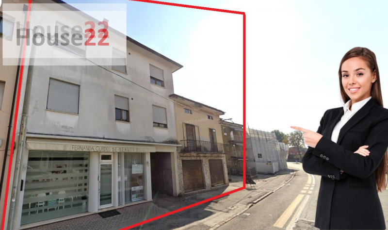 Immagine 8 di Palazzo in vendita  in Viale Anconetta 130 a Vicenza