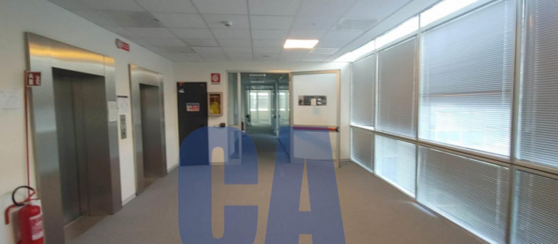 Immagine 22 di Ufficio in affitto  in VIA VENTICINQUE APRILE a San Donato Milanese