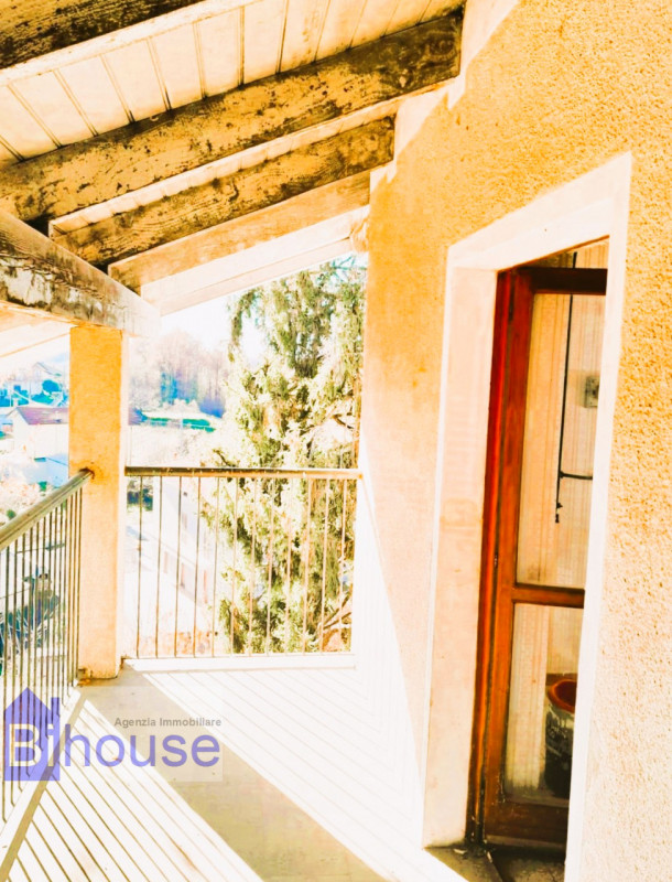 Immagine 5 di Villa in vendita  in cutra a Masserano