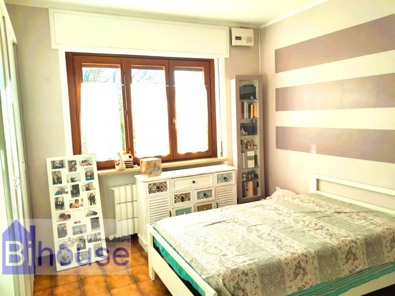 Immagine 10 di Villa in vendita  in cutra a Masserano