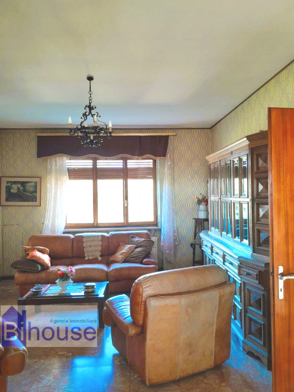 Immagine 14 di Villa in vendita  in cutra a Masserano