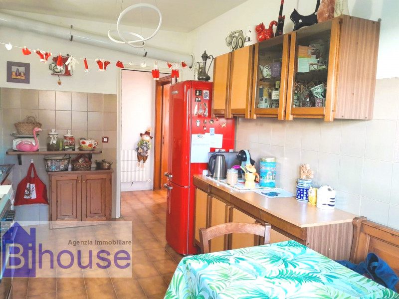 Immagine 17 di Villa in vendita  in cutra a Masserano