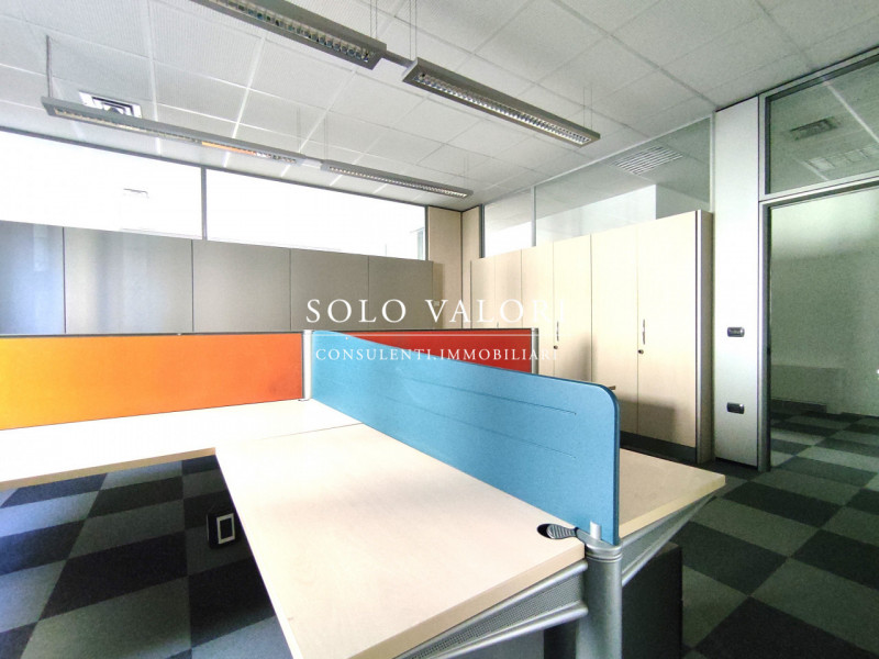 Immagine 3 di Ufficio in affitto  a Vedelago