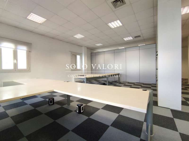 Immagine 6 di Ufficio in affitto  a Vedelago