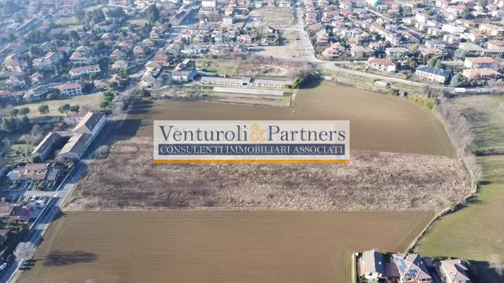 Immagine 2 di Terreno in vendita  in via signorina a Bedizzole