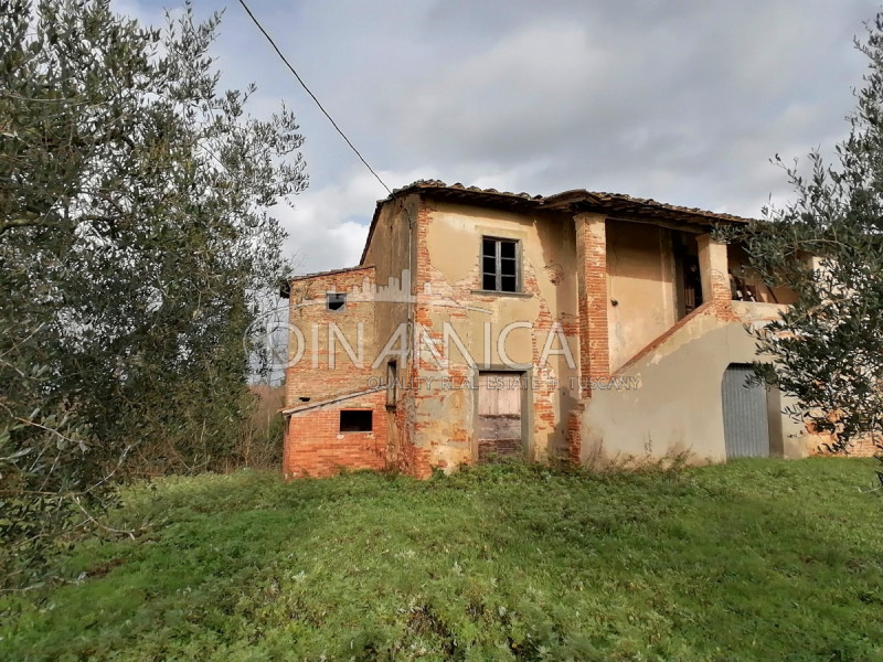 Immagine 2 di Rustico / casale in vendita  a Santa Maria A Monte