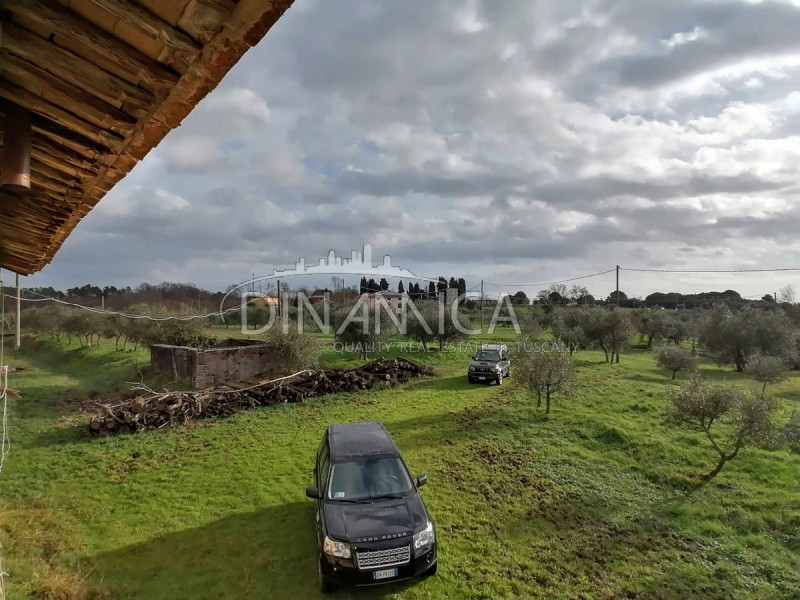 Immagine 15 di Rustico / casale in vendita  a Santa Maria A Monte