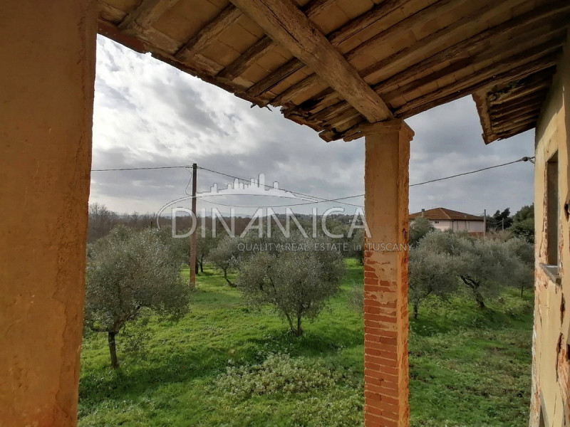 Immagine 16 di Rustico / casale in vendita  a Santa Maria A Monte