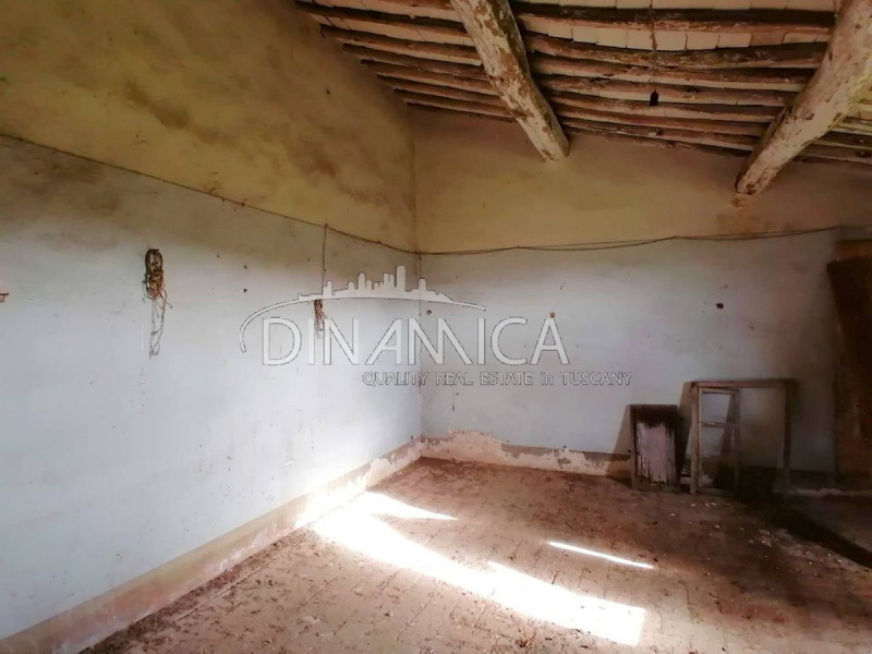Immagine 18 di Rustico / casale in vendita  a Santa Maria A Monte