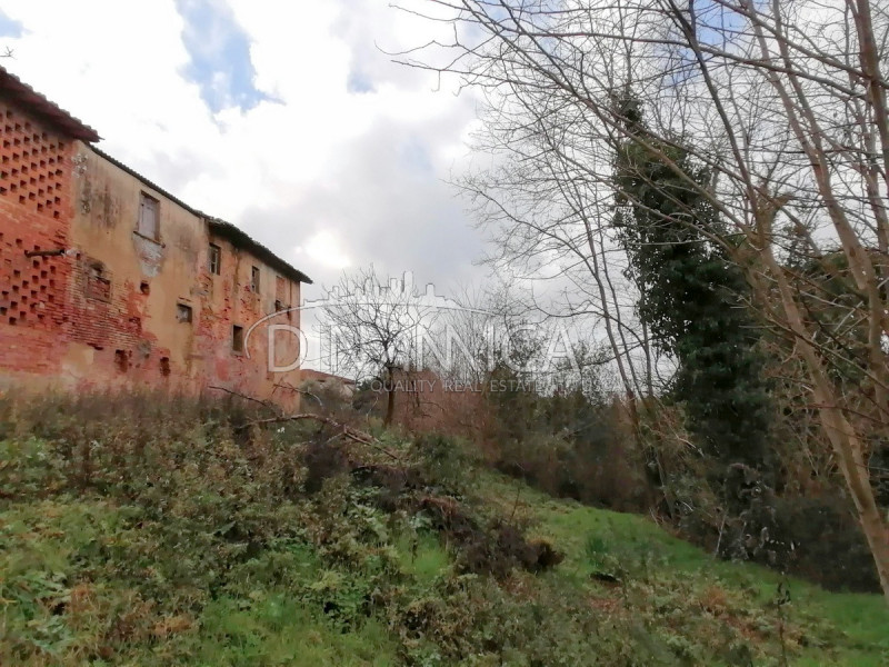 Immagine 31 di Rustico / casale in vendita  a Santa Maria A Monte
