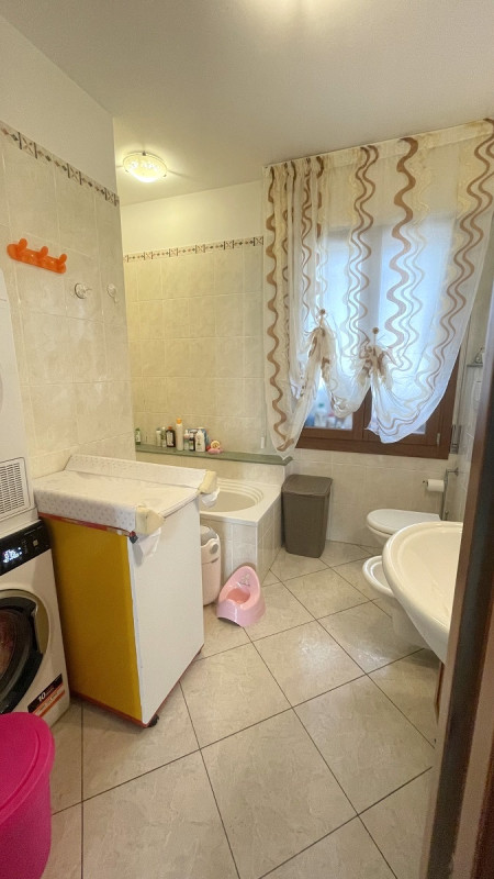 Immagine 11 di Appartamento in vendita  in Via Laguna a Chioggia