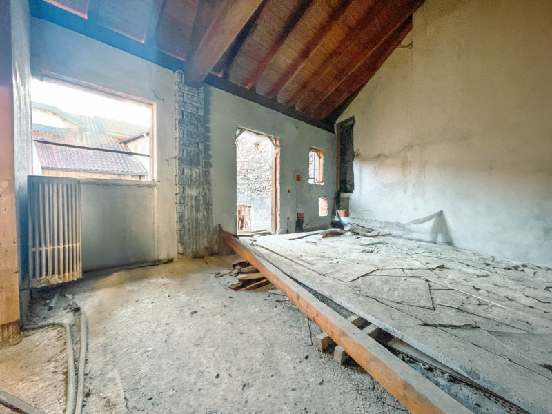 Immagine 3 di Rustico / casale in vendita  in via d. c. ojetti 12 a Pogno