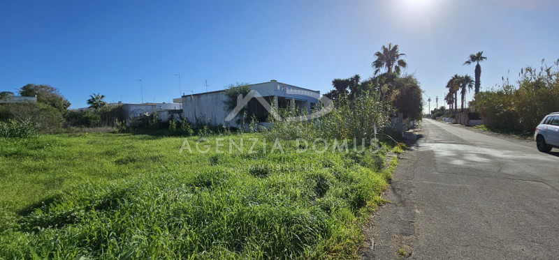 Immagine 4 di Terreno in vendita  in Via Riccione a Taviano