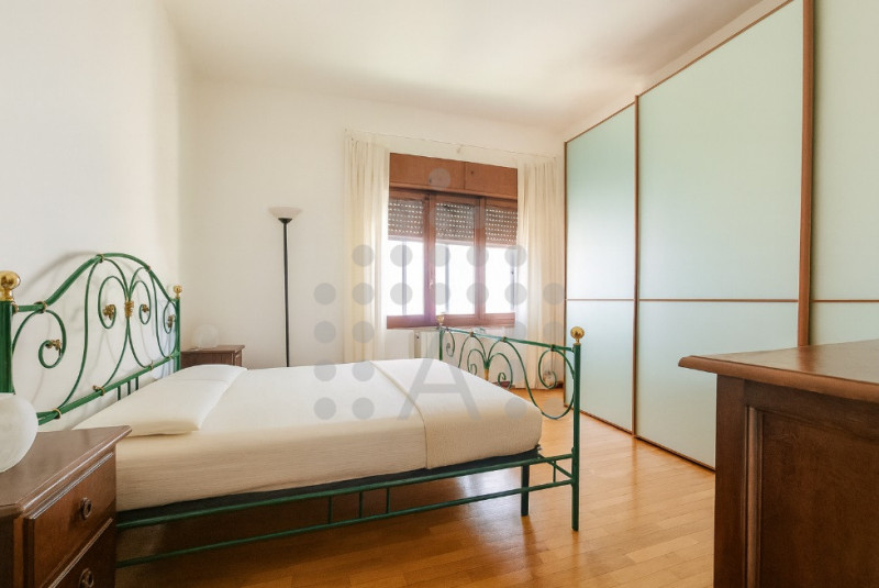 Immagine 14 di Appartamento in vendita  in viale delle terme a Abano Terme