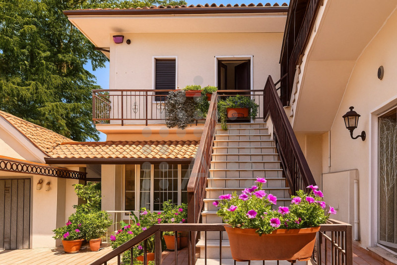 Immagine 15 di Appartamento in vendita  in viale delle terme a Abano Terme