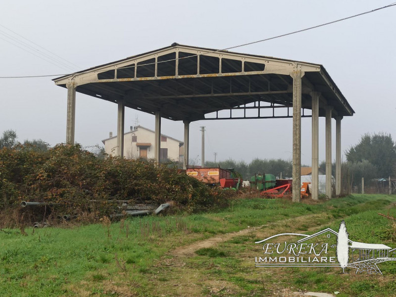 Immagine 7 di Rustico / casale in vendita  in castiglione del lago via roma 152 a Castiglione Del Lago