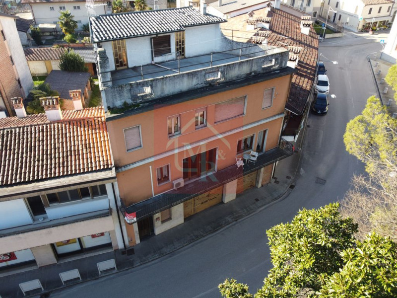Immagine 2 di Villetta a schiera in vendita  in Via 2 giugno 54 a Terzo Di Aquileia