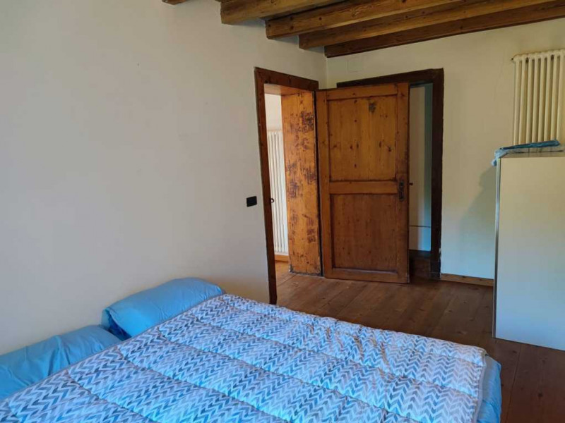 Immagine 19 di Casa bifamiliare in vendita  a Colceresa