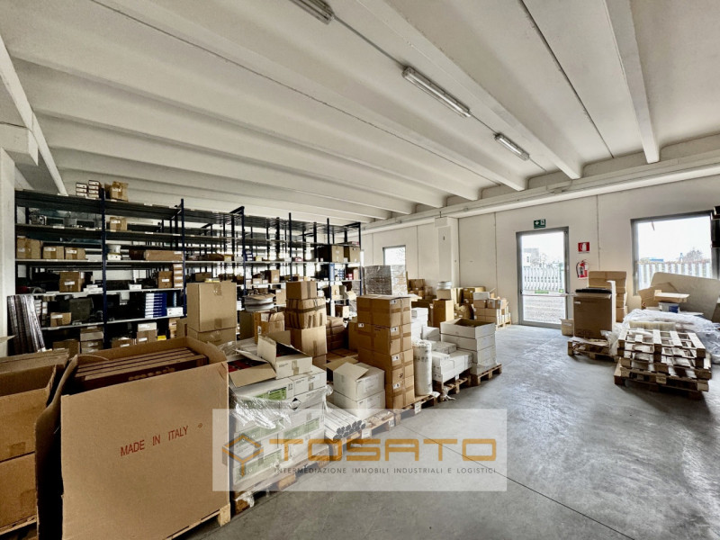 Immagine 6 di Capannone industriale in vendita  a Cerea