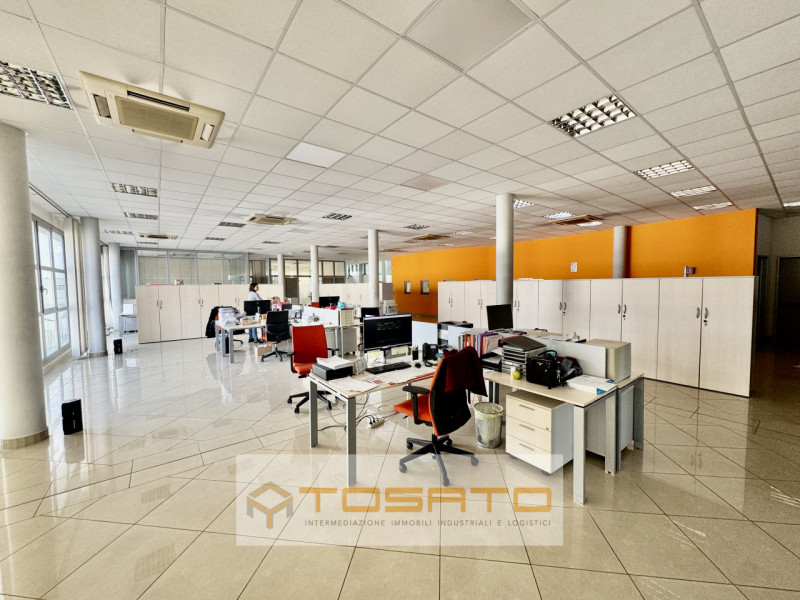 Immagine 60 di Capannone industriale in vendita  a Cerea