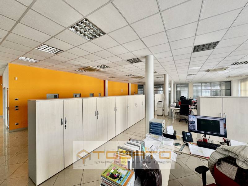 Immagine 63 di Capannone industriale in vendita  a Cerea