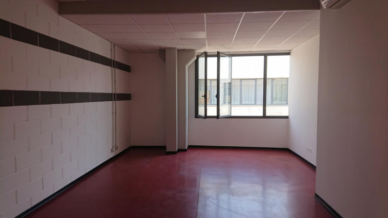 Immagine 1 di Ufficio in affitto  in via vicenza a Camisano Vicentino