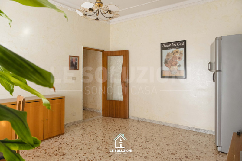 Immagine 4 di Appartamento in affitto  in VIA CAVALIERI DI MALTA 70 a Putignano