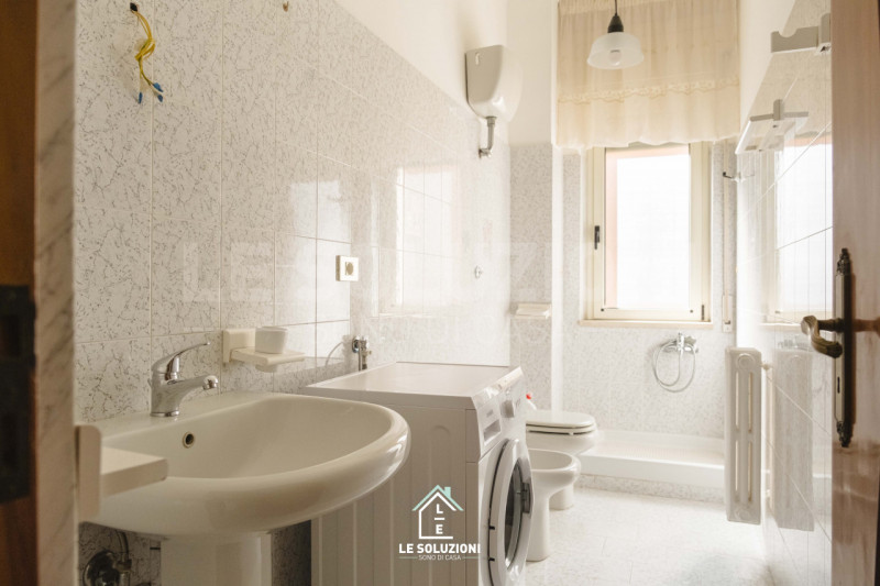 Immagine 11 di Appartamento in affitto  in VIA CAVALIERI DI MALTA 70 a Putignano