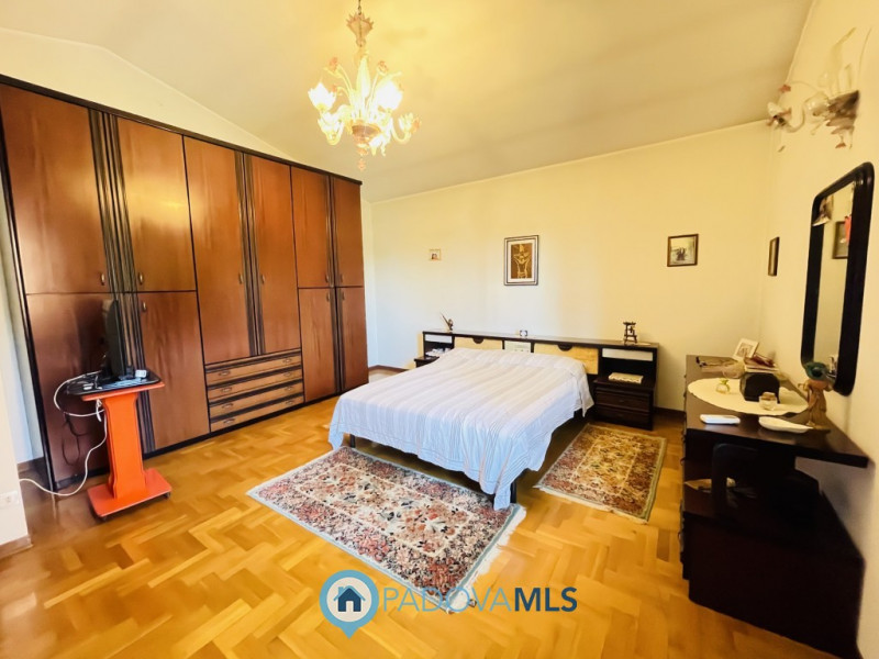 Immagine 11 di Villa in vendita  in via cucchetti 74 a Noventa Padovana