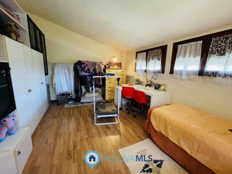 Immagine 17 di Villa in vendita  in via cucchetti 74 a Noventa Padovana