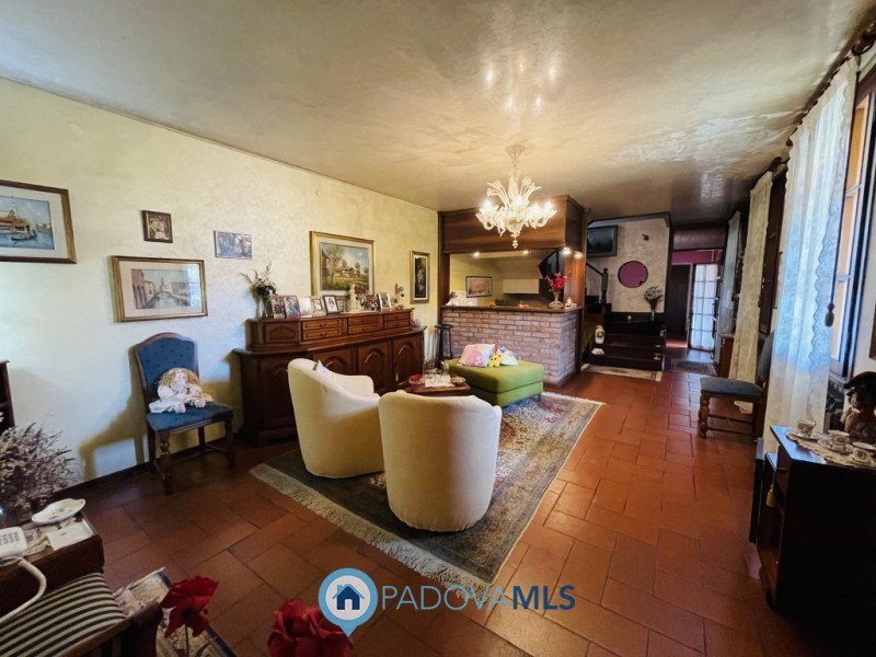 Immagine 27 di Villa in vendita  in via cucchetti 74 a Noventa Padovana