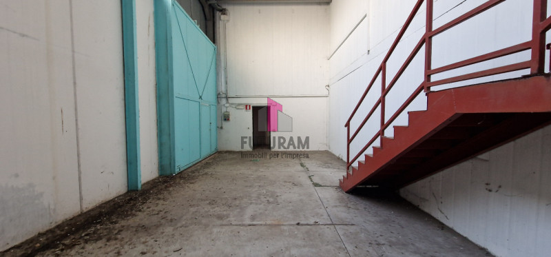 Immagine 3 di Ufficio in affitto  in VIA ROMA a Montecchio Maggiore