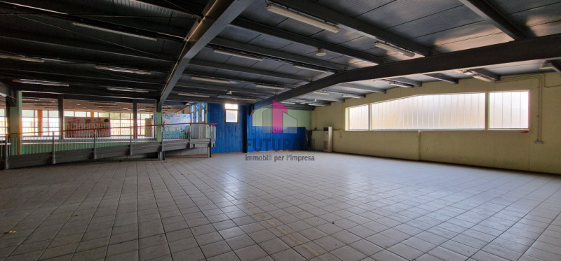 Immagine 5 di Ufficio in affitto  in VIA ROMA a Montecchio Maggiore