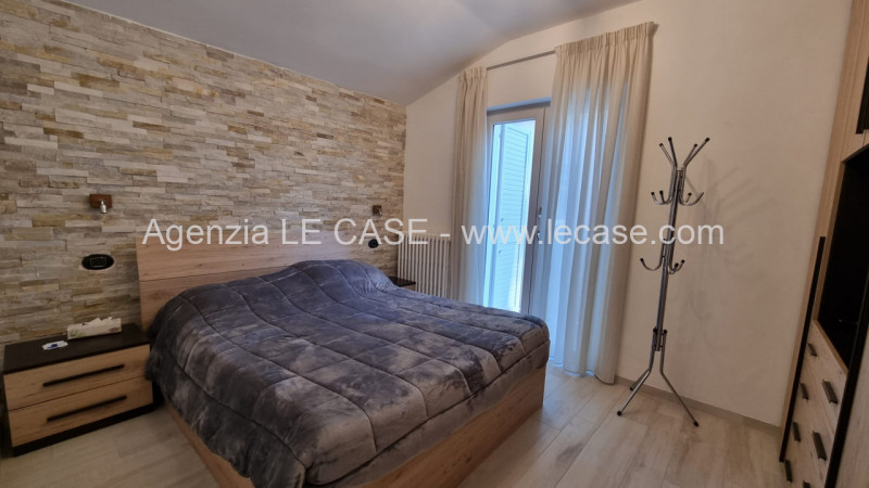 Immagine 13 di Casa bifamiliare in vendita  a Forte Dei Marmi