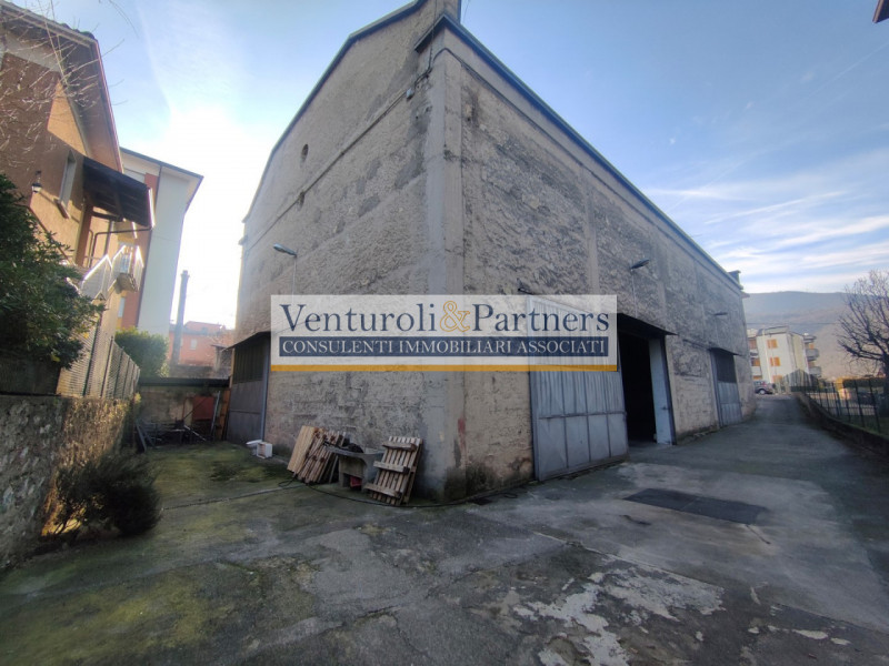 Immagine 9 di Capannone industriale in vendita  in via andre gosa a Gavardo