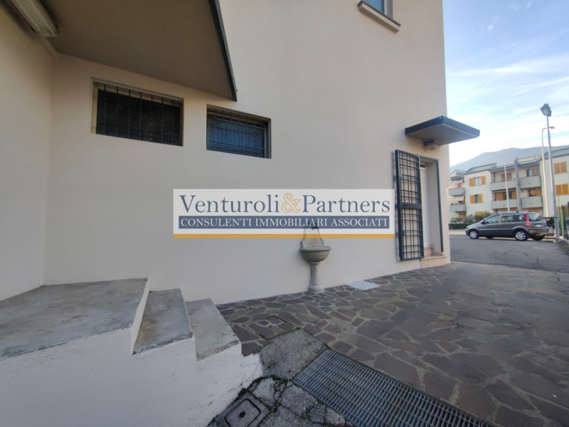 Immagine 10 di Capannone industriale in vendita  in via andre gosa a Gavardo