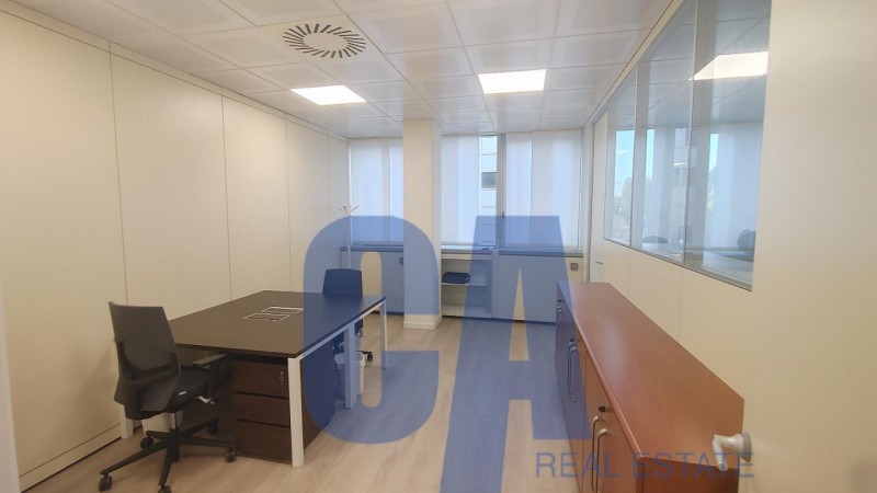 Immagine 23 di Ufficio in affitto  in VIA FANTOLI GAUDENZIO a Milano