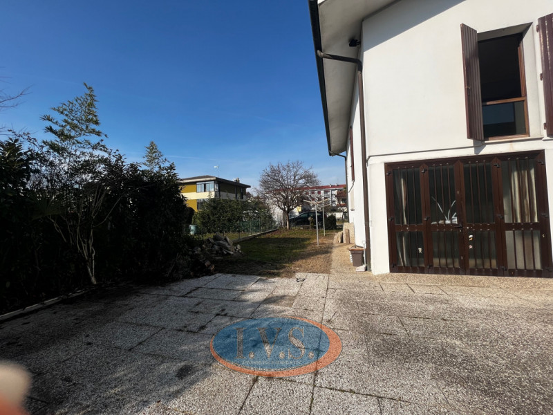 Immagine 4 di Casa indipendente in vendita  in piazza iv novembre 6 a Mestrino