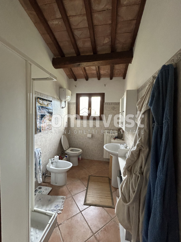 Immagine 18 di Rustico / casale in vendita  in strada villa pinciana a Capalbio