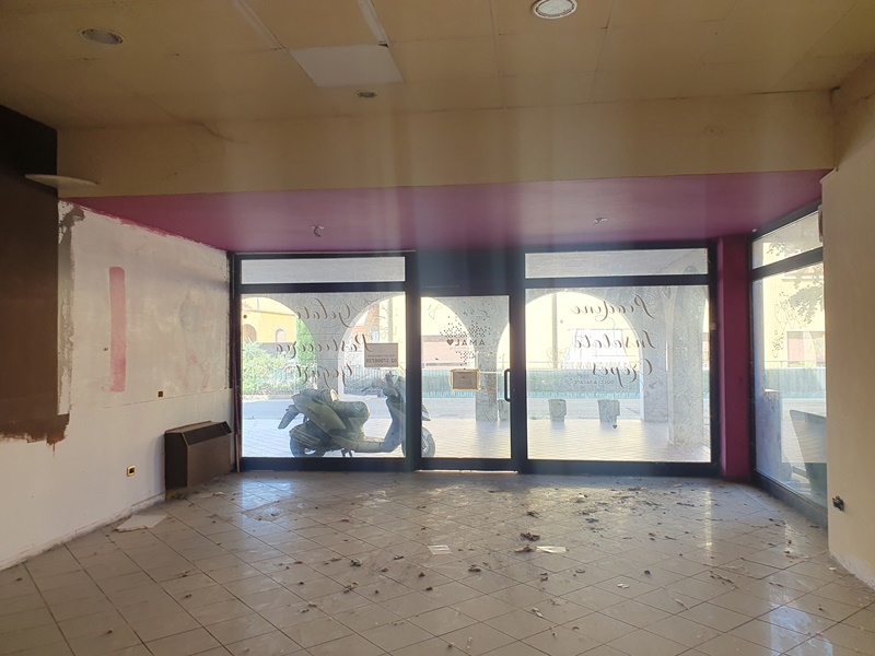 Immagine 7 di Negozio in vendita  in Via Borgosatollo 18/B a Montirone