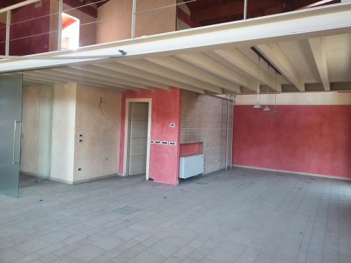 Immagine 9 di Ufficio in vendita  in Piazza Risorgimento 2 a Montirone