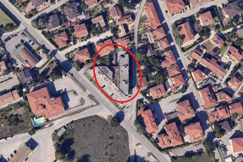 Immagine 18 di Negozio in vendita  in Loc. Sant'Eraclio, Via Cupa, N. snc a Foligno