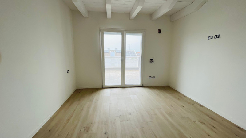 Immagine 33 di Appartamento in vendita  a Rubano