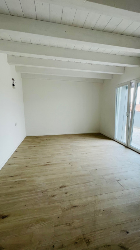 Immagine 43 di Appartamento in vendita  a Rubano