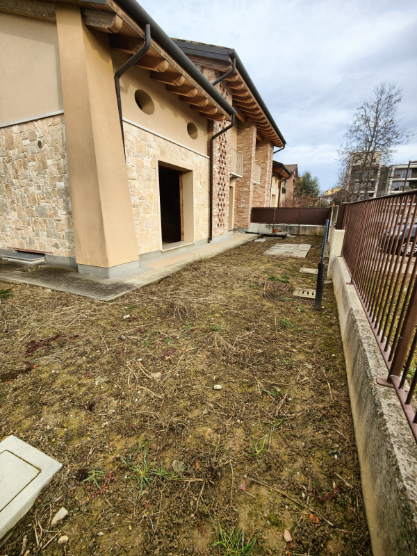 Immagine 6 di Casa bifamiliare in vendita  a Montegrotto Terme