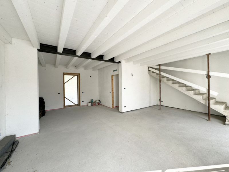 Immagine 6 di Casa trifamiliare in vendita  in Via Don Pietro Garbin a Borgo Veneto