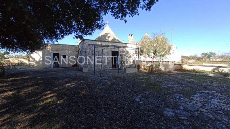 Immagine 5 di Rustico / casale in vendita  in JOGAJ a Ostuni