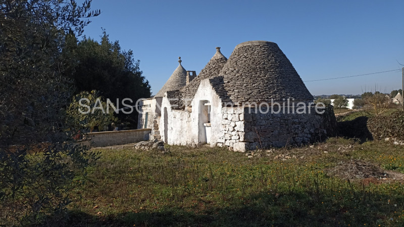 Immagine 9 di Rustico / casale in vendita  in JOGAJ a Ostuni